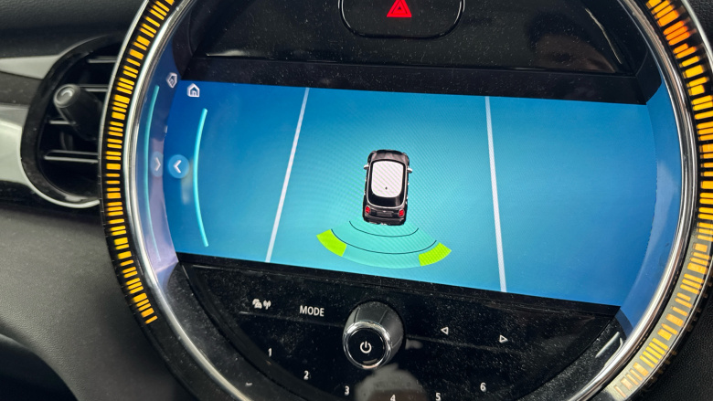 MINI Hatchback 1.5 Cooper Classic 5dr Auto Petrol Hatchback